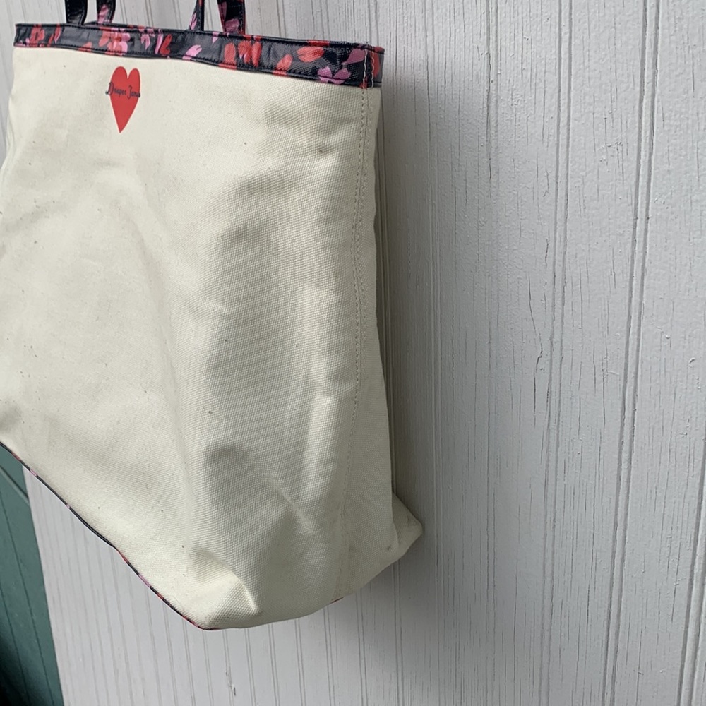 Draper James Totes Y’all bag - Picture 7 of 13
